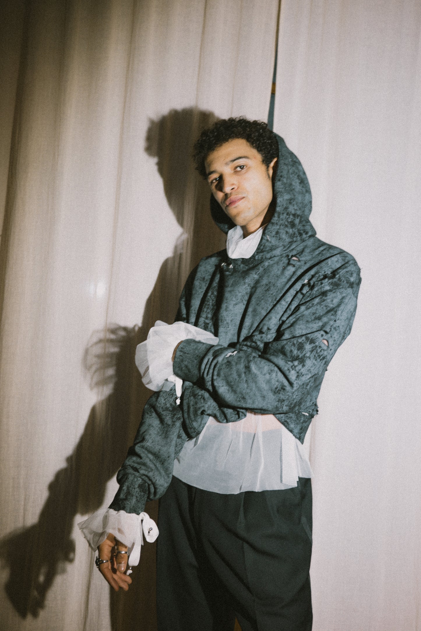 Cotton hoodie with crosse and embroidery